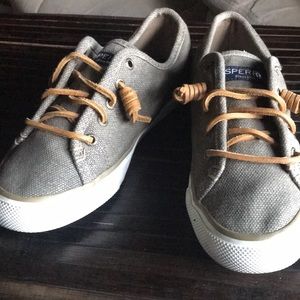 🚨B2G1 SPERRY Ash Grey Canvas Sneakers